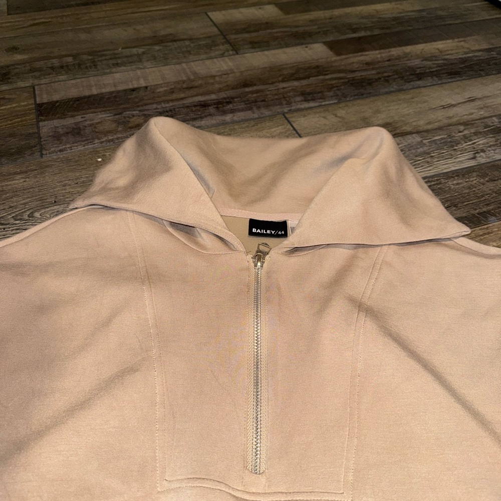 Tan Sleeveless Zip-Up Bailey 44 Medium EUC - Picture 2 of 6